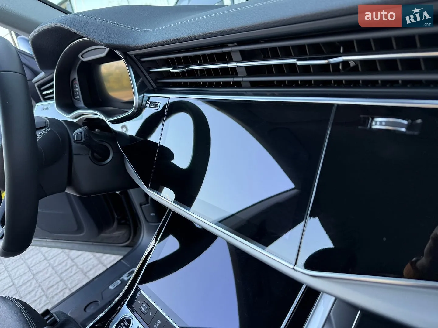 2025 Audi Q8 - мініатюра 22