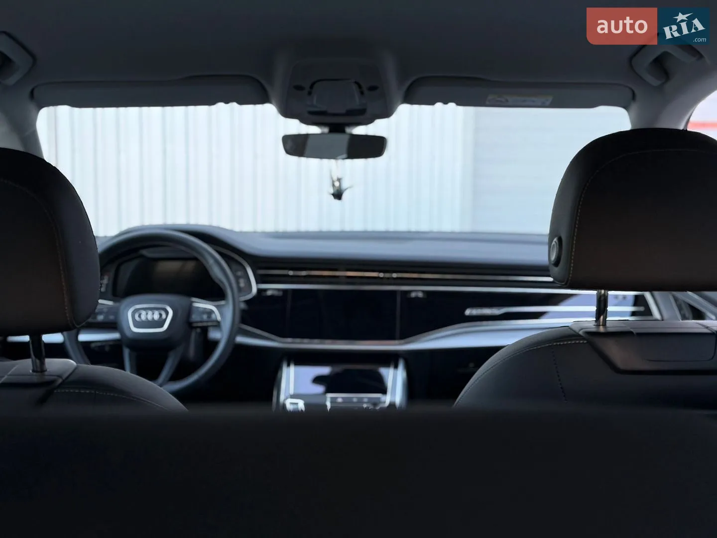 2025 Audi Q8 - мініатюра 31