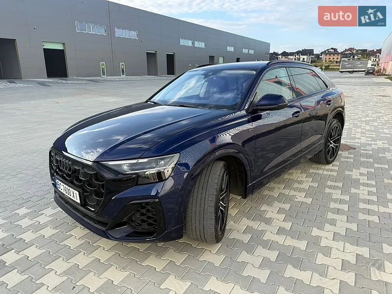 Audi Q8