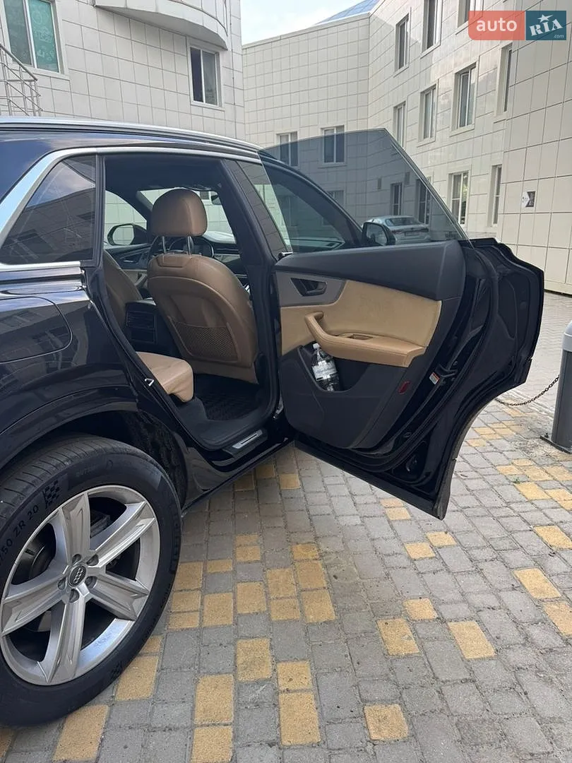 2020 Audi Q8 - мініатюра 6