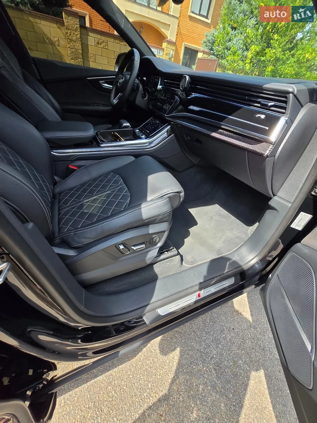2018 Audi Q8 - мініатюра 33