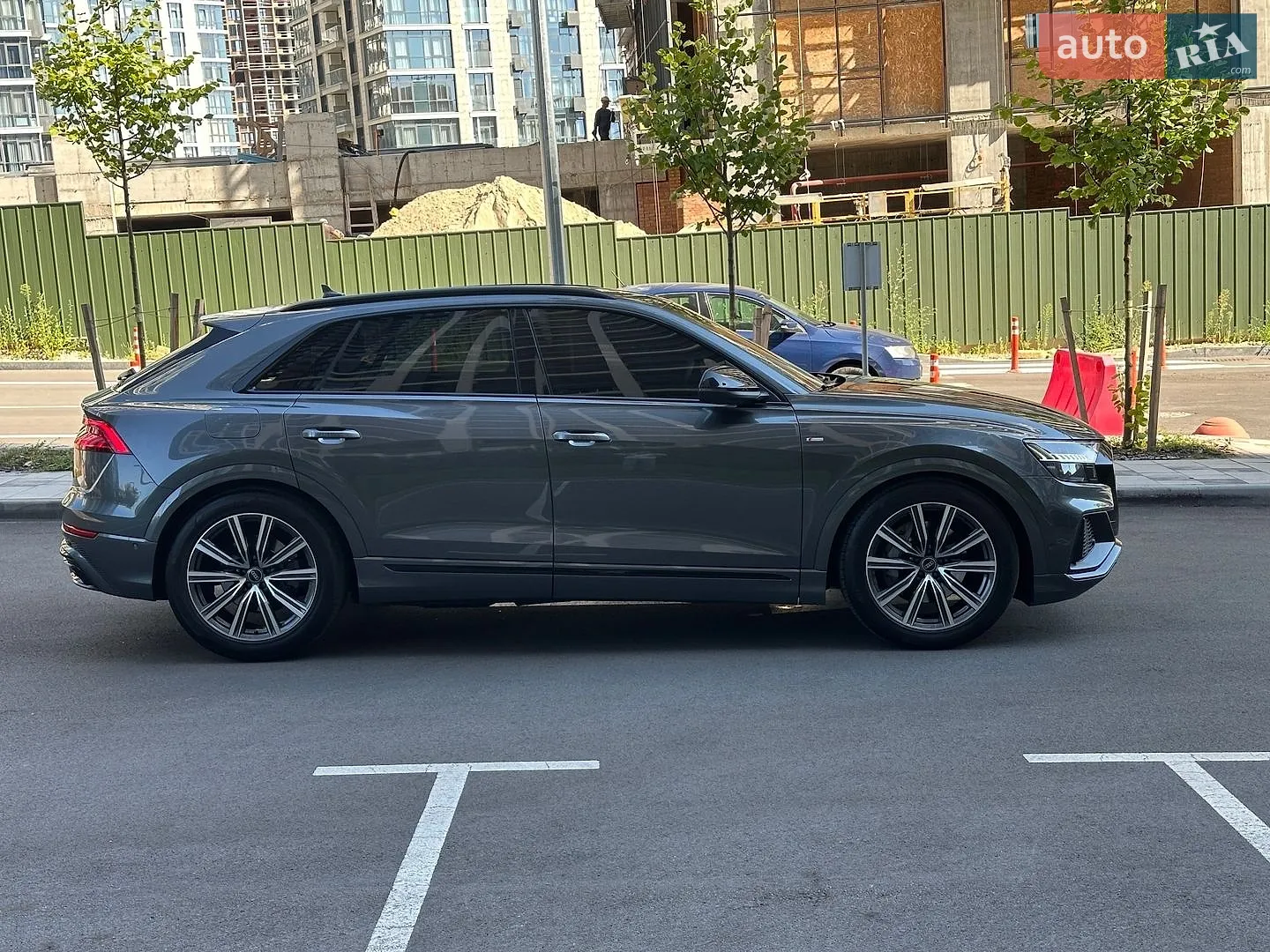 2023 Audi Q8 - мініатюра 27