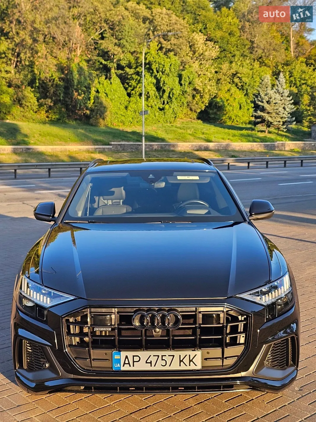 2022 Audi Q8 - фото 1