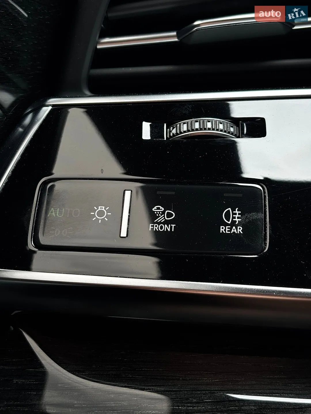 2020 Audi Q8 - мініатюра 33