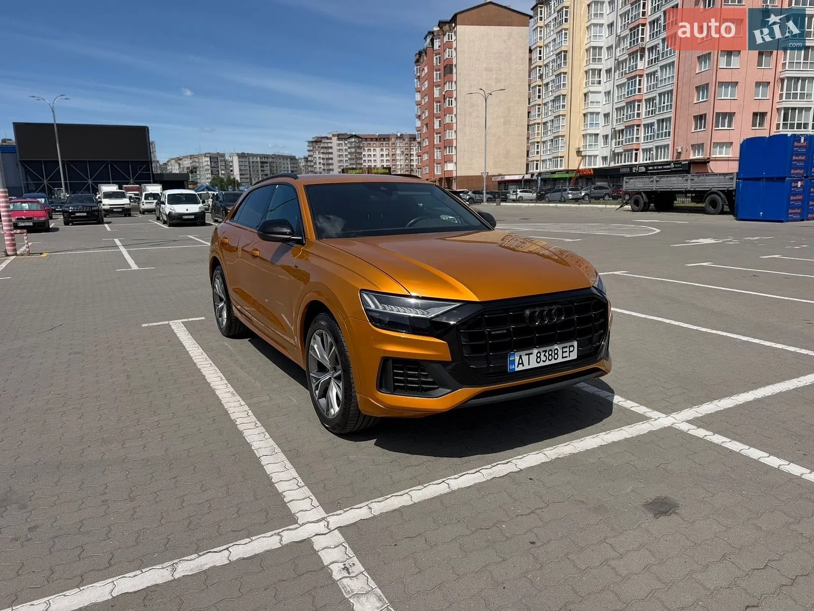 2020 Audi Q8 - фото 1