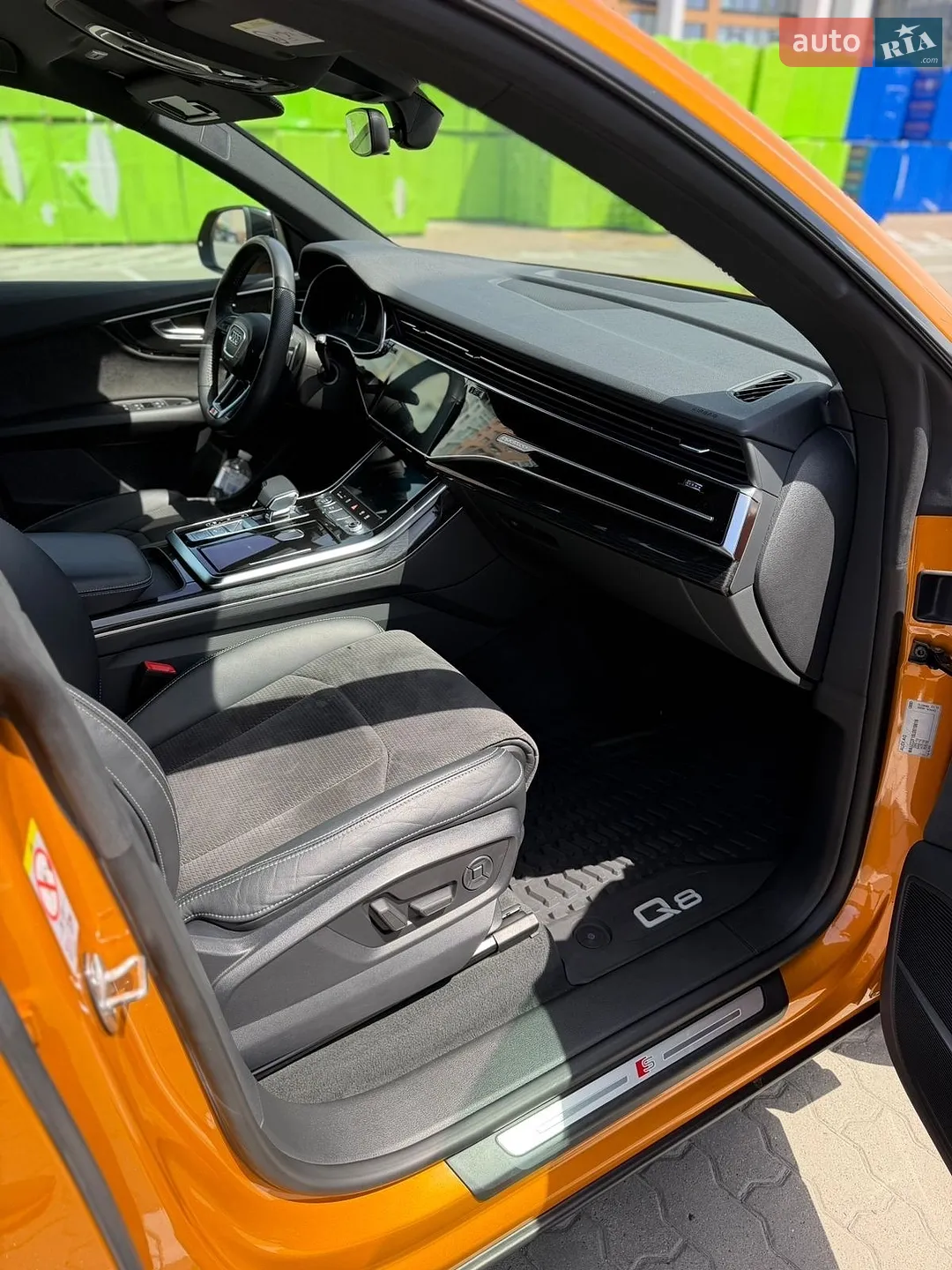 2020 Audi Q8 - мініатюра 25