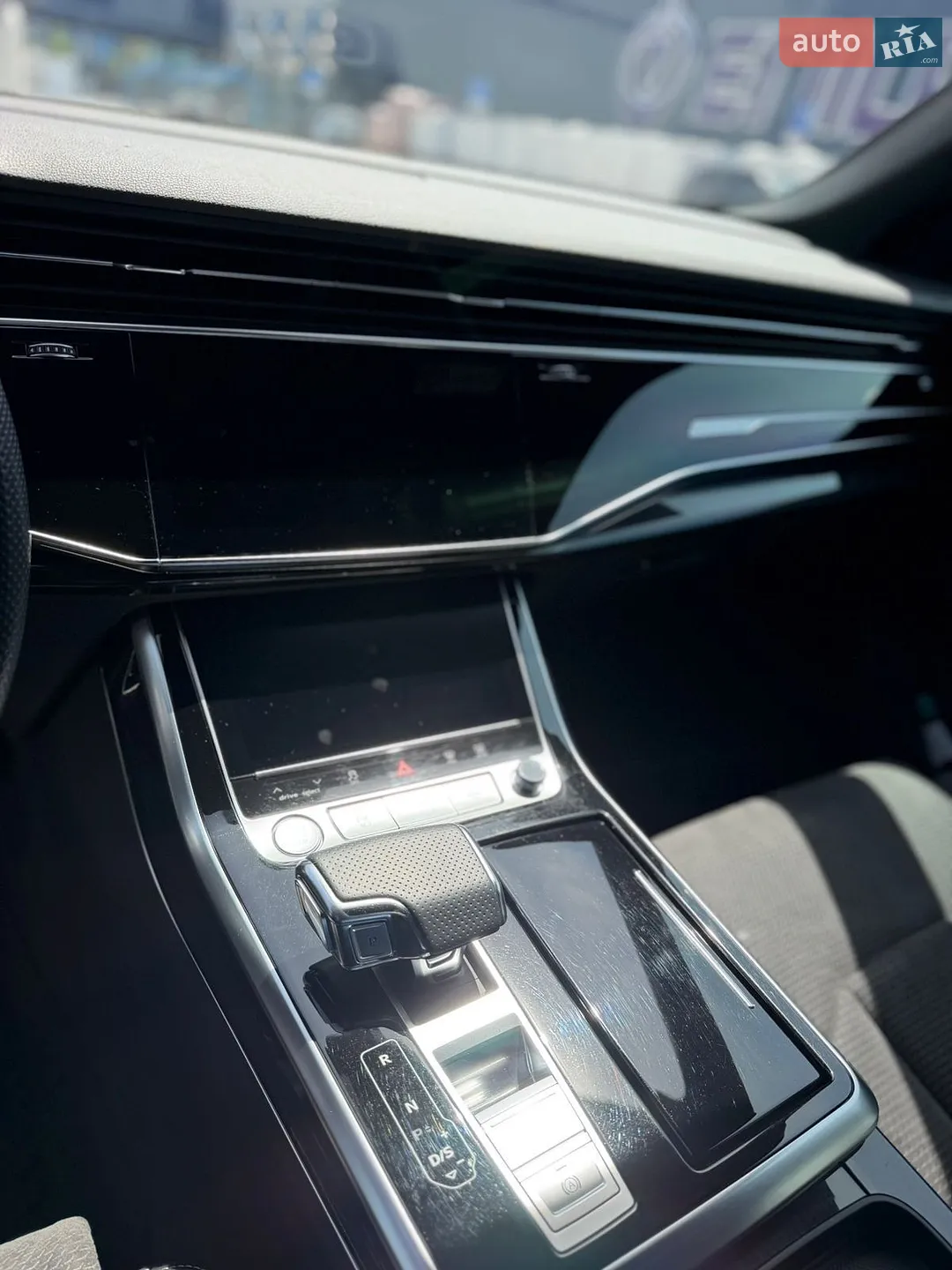 2020 Audi Q8 - мініатюра 39