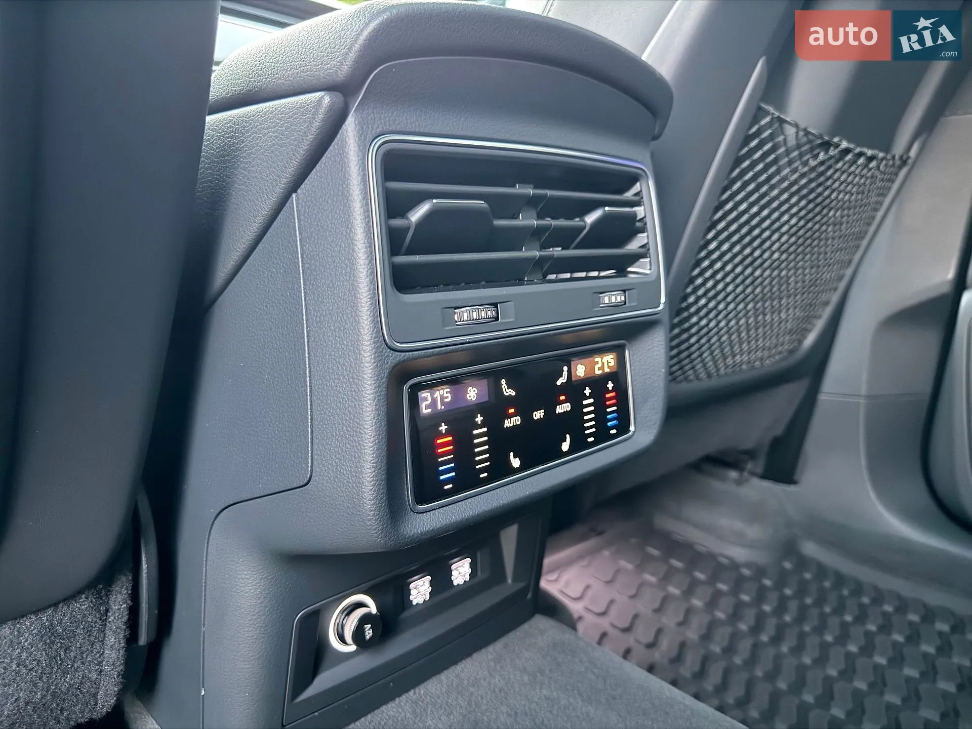 2020 Audi Q8 - мініатюра 34