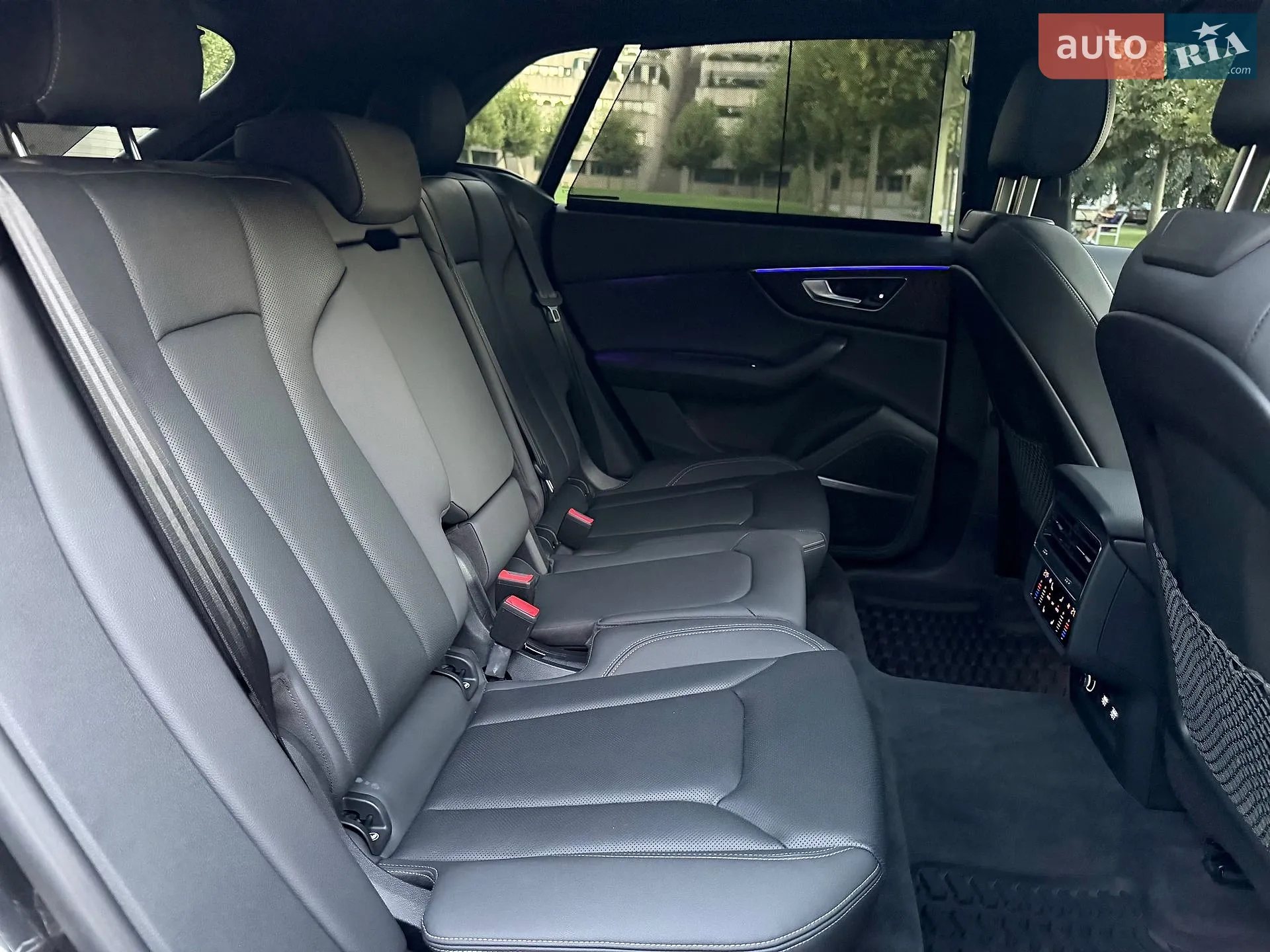 2020 Audi Q8 - мініатюра 37