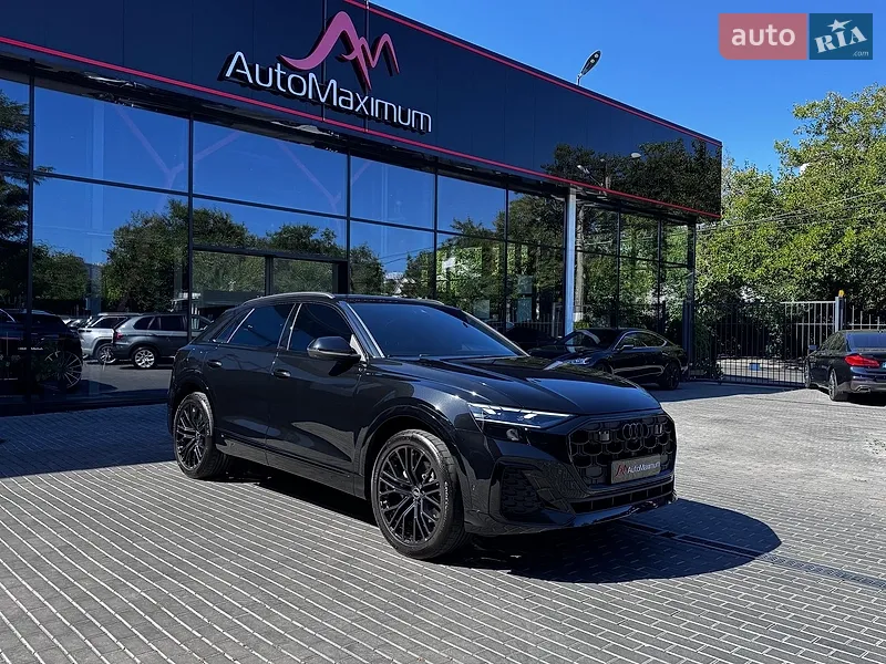 Audi Q8