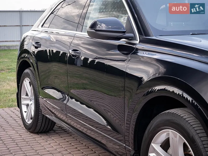Audi Q8