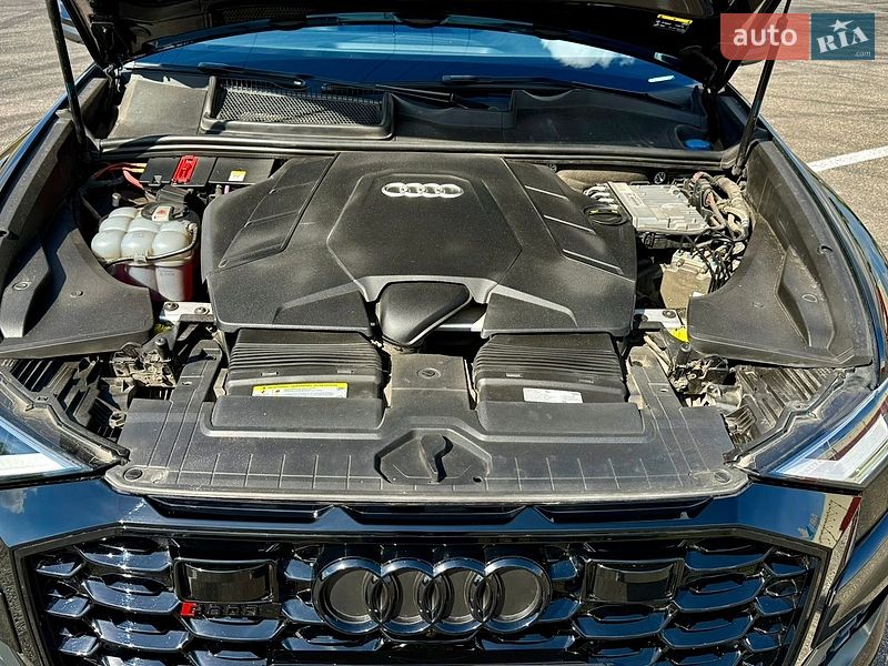 Внедорожник / Кроссовер Audi Q8 2018 в Киеве