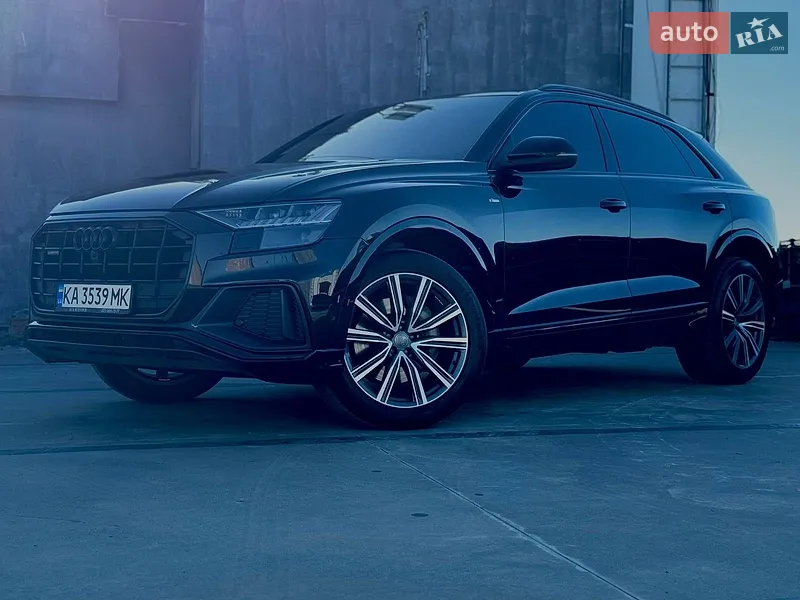 Audi Q8 2021