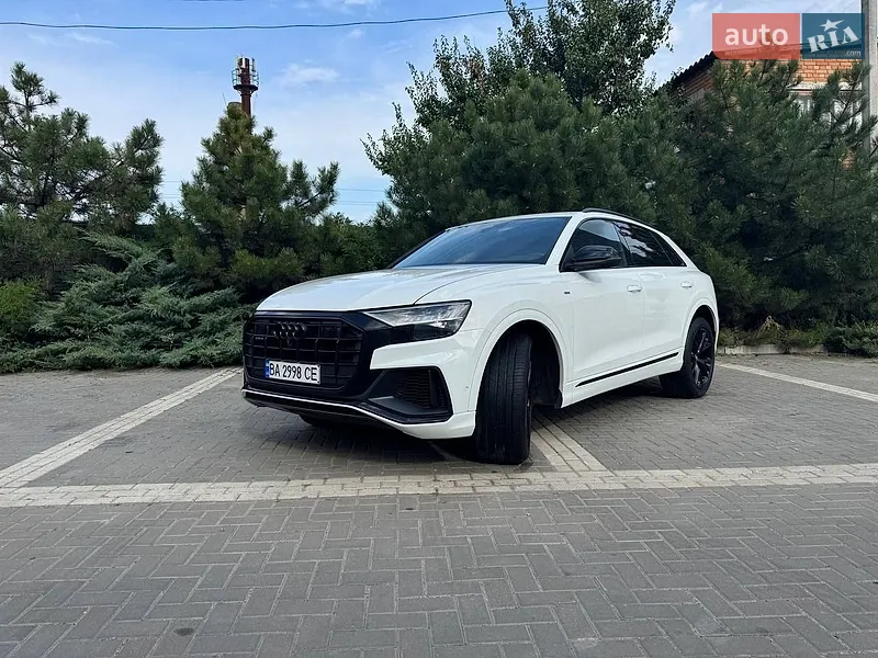 Audi Q8 2020