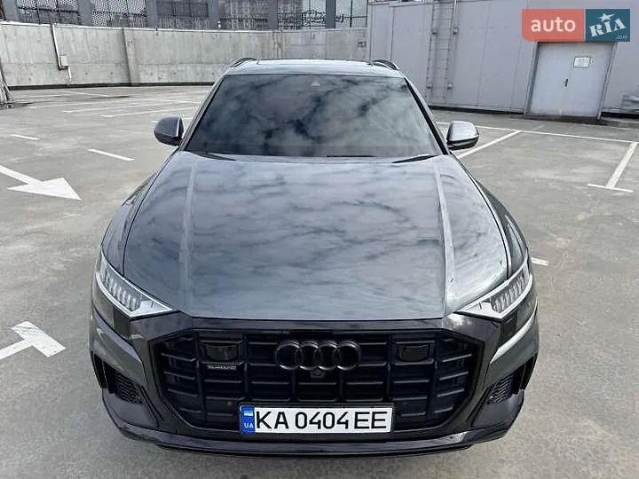 Audi Q8
