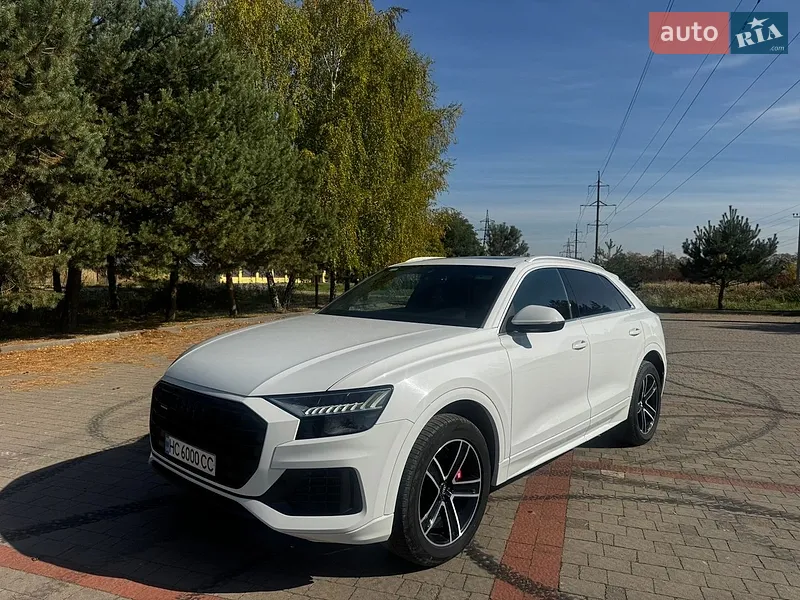 Audi Q8