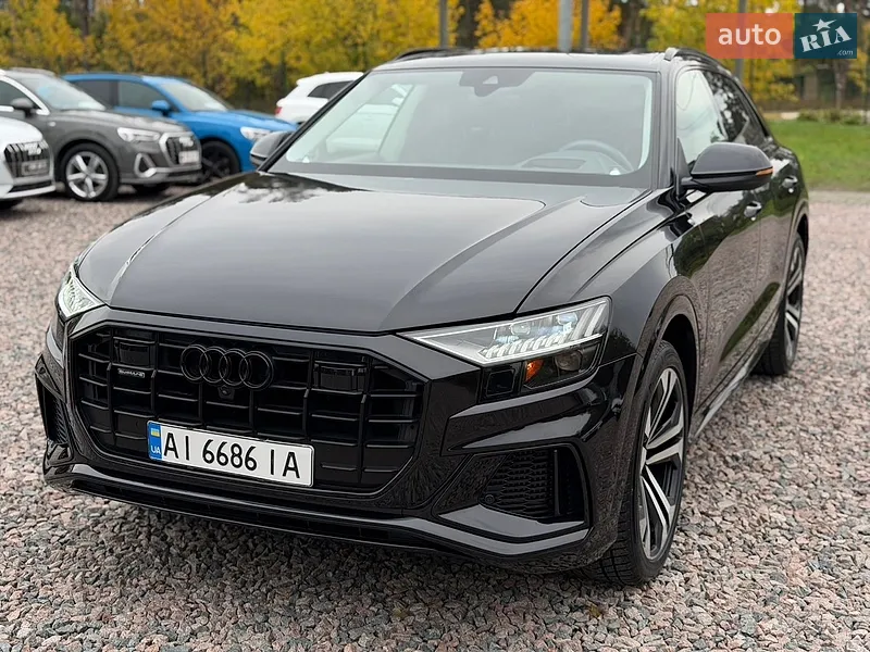 Audi Q8