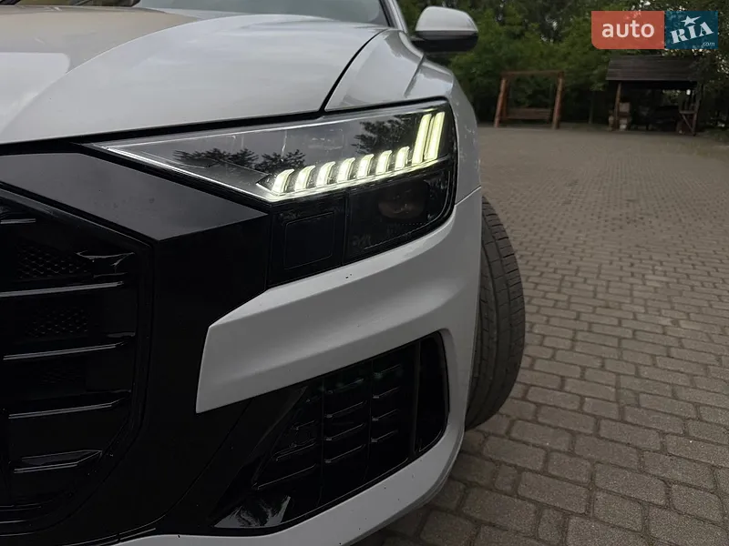 Audi Q8