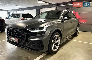 Позашляховик / Кросовер Audi Q8 2023 в Львові