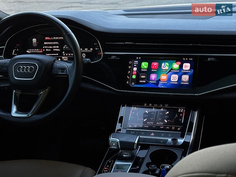 Позашляховик / Кросовер Audi Q8 2021 в Києві