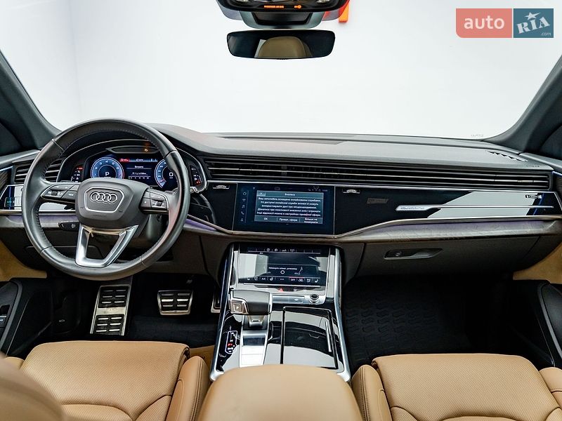 Внедорожник / Кроссовер Audi Q8 2019 в Киеве