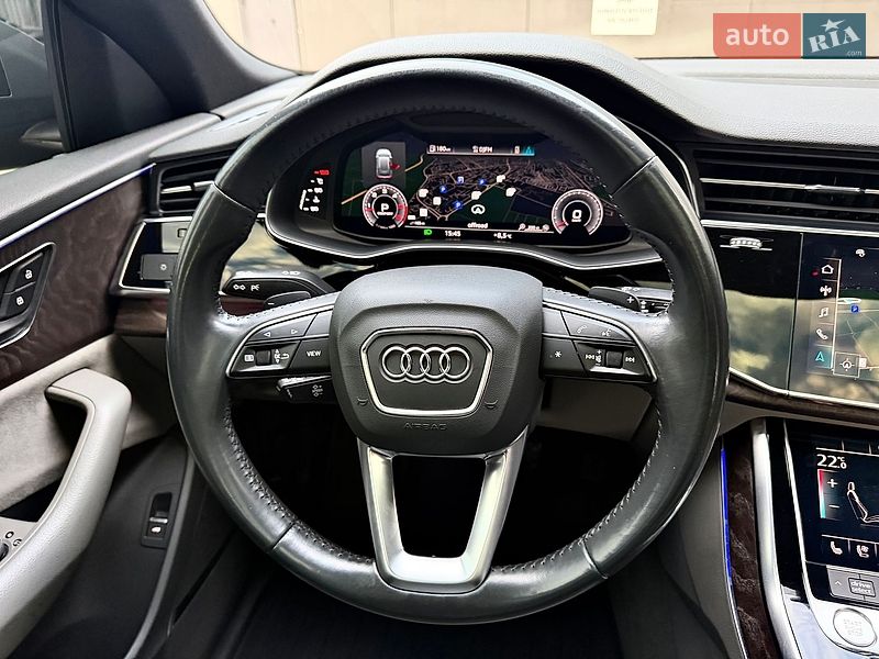 Позашляховик / Кросовер Audi Q8 2020 в Києві