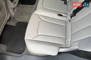 Позашляховик / Кросовер Audi Q8 2020 в Києві