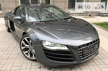 Купе Audi R8 2010 в 