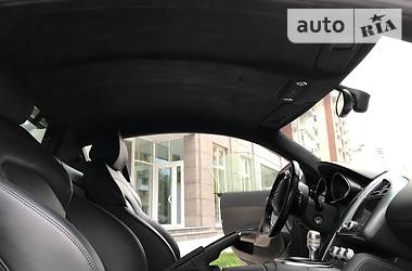 Купе Audi R8 2010 в 