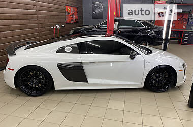 Купе Audi R8 2017 в Киеве