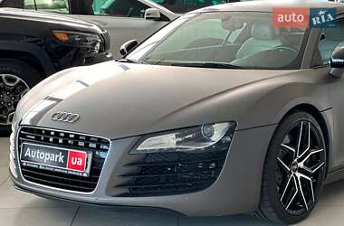 Купе Audi R8 2007 в 
