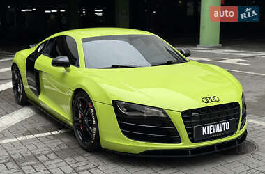 Купе Audi R8 2008 в 