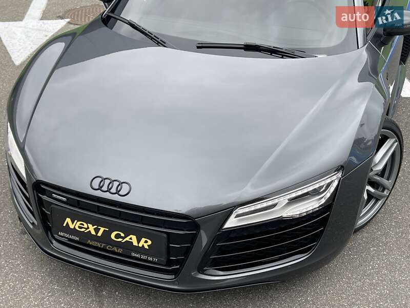 Купе Audi R8 2013 в Киеве