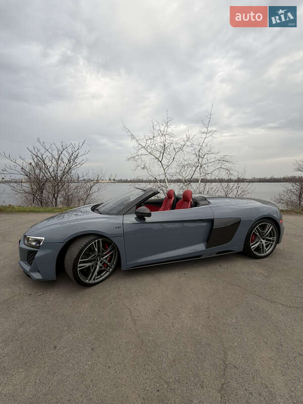 Родстер Audi R8 2020 в Дніпрі фото 4 Родстер Audi R8 2020 в Дніпрі