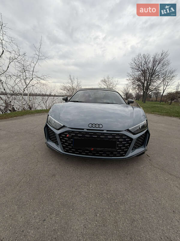 Родстер Audi R8 2020 в Дніпрі фото 14 Родстер Audi R8 2020 в Дніпрі