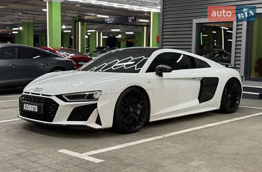 Родстер Audi R8 2017 в Києві