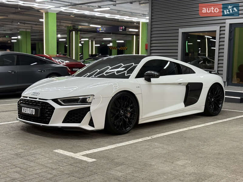 Audi R8 2017
