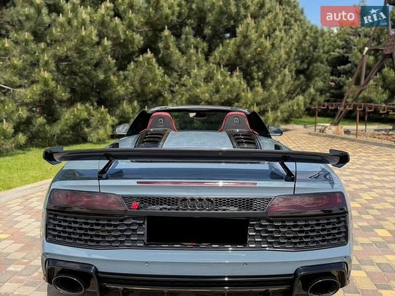 Родстер Audi R8 2020 в Днепре