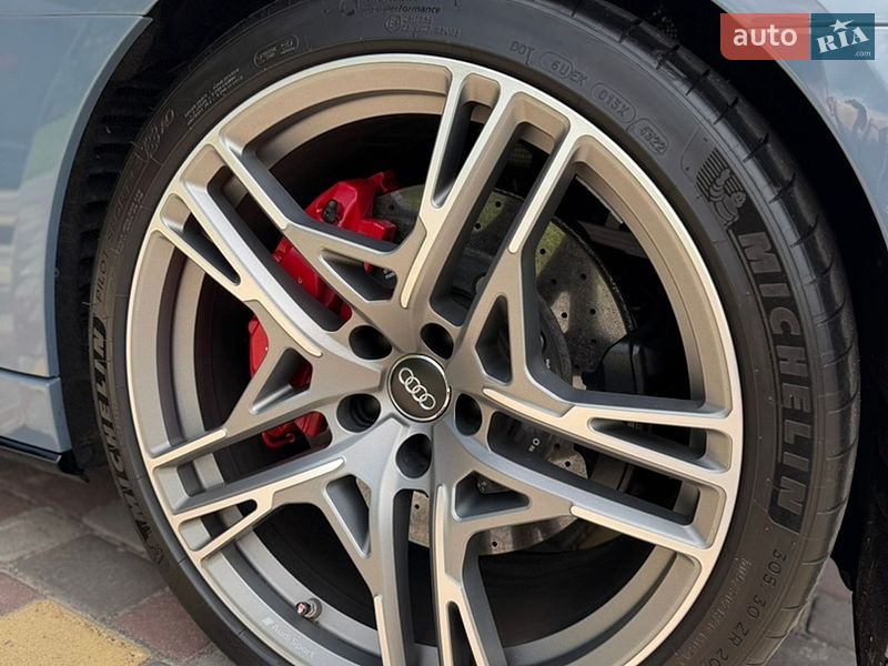 Родстер Audi R8 2020 в Днепре