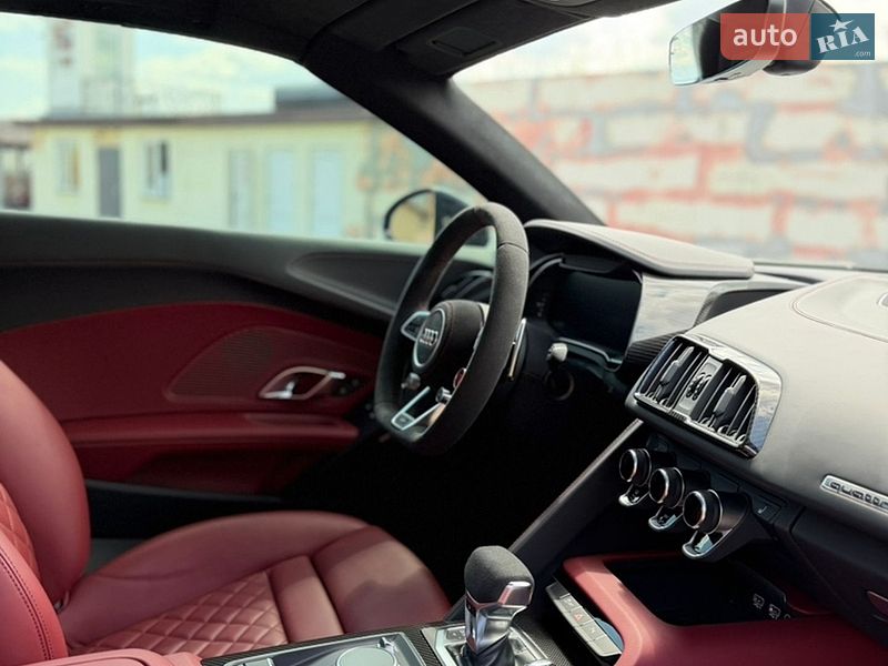 Родстер Audi R8 2020 в Днепре