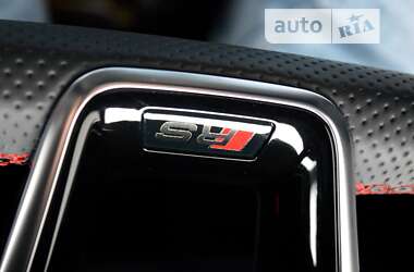 Купе Audi RS e-tron GT 2021 в 
