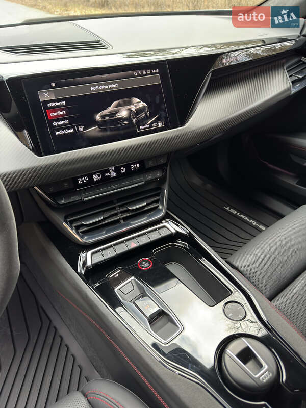 Купе Audi RS e-tron GT 2021 в Вінниці