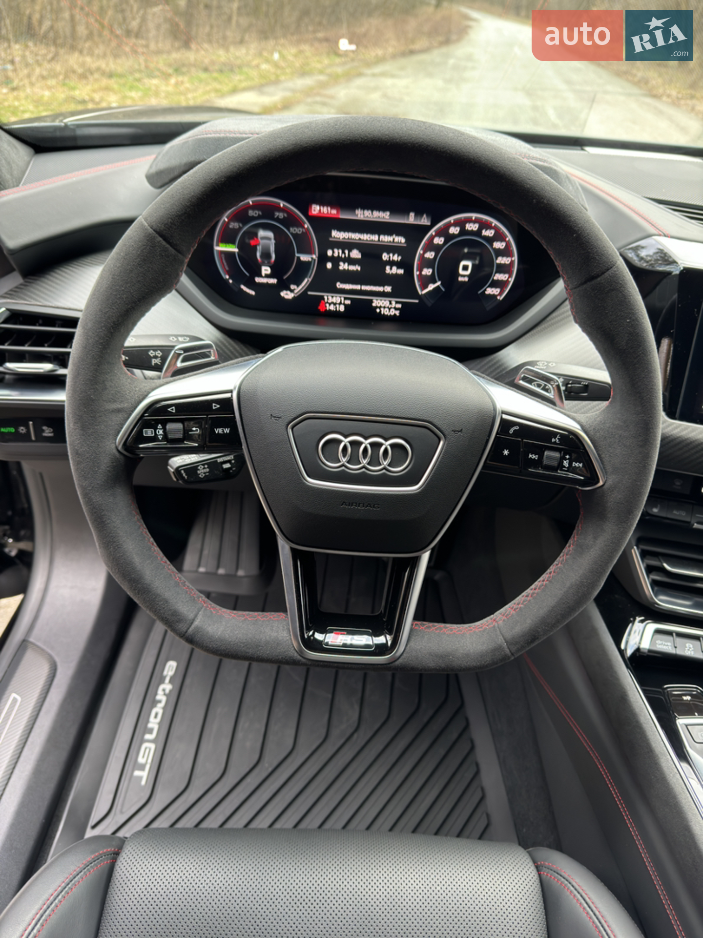 2021 Audi RS e-tron GT - мініатюра 35