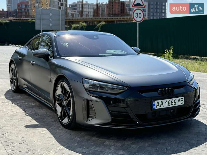 Купе Audi RS e-tron GT 2021 в Києві