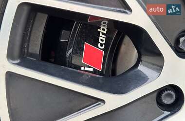 Купе Audi RS e-tron GT 2021 в 