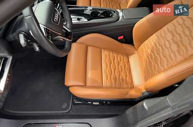 Купе Audi RS e-tron GT 2021 в 