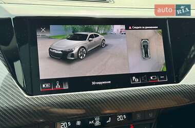 Купе Audi RS e-tron GT 2021 в 