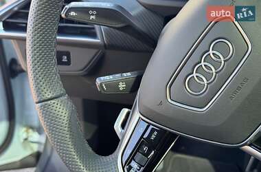 Купе Audi RS e-tron GT 2023 в 