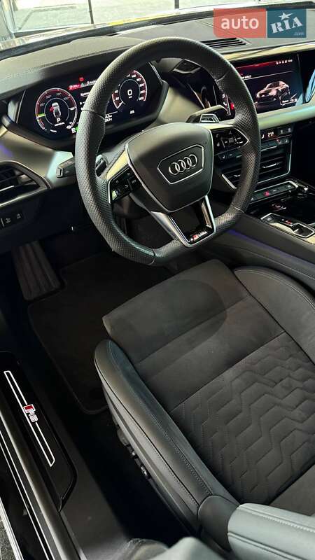 Купе Audi RS e-tron GT 2023 в Днепре