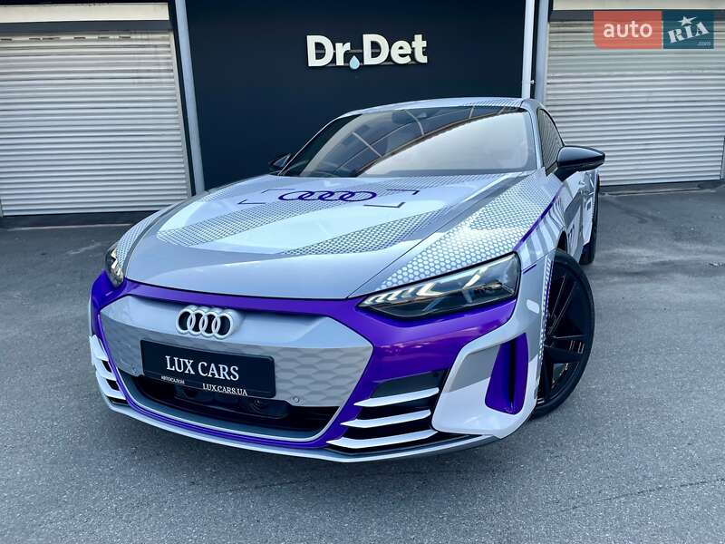 Купе Audi RS e-tron GT 2024 в Києві